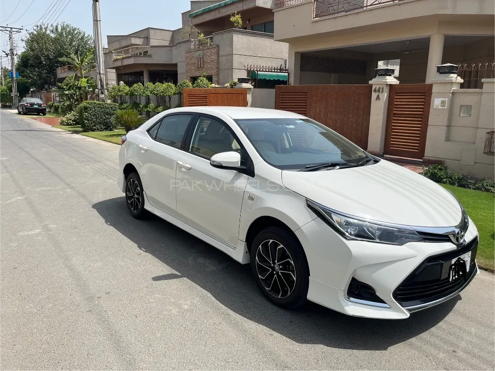 Toyota Corolla 2023 for Sale in Lahore Image-1