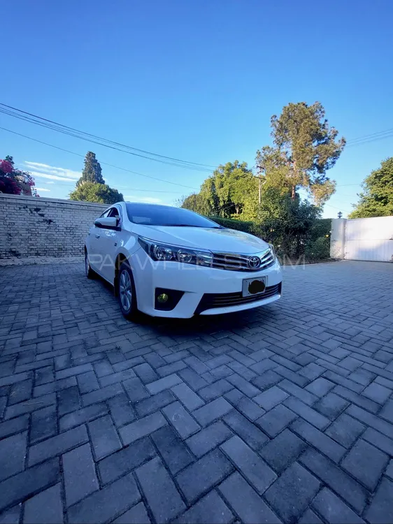 Toyota Corolla 2016 for Sale in Islamabad Image-1
