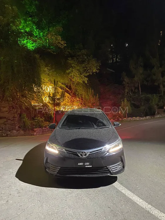 Toyota Corolla 2019 for Sale in Islamabad Image-1
