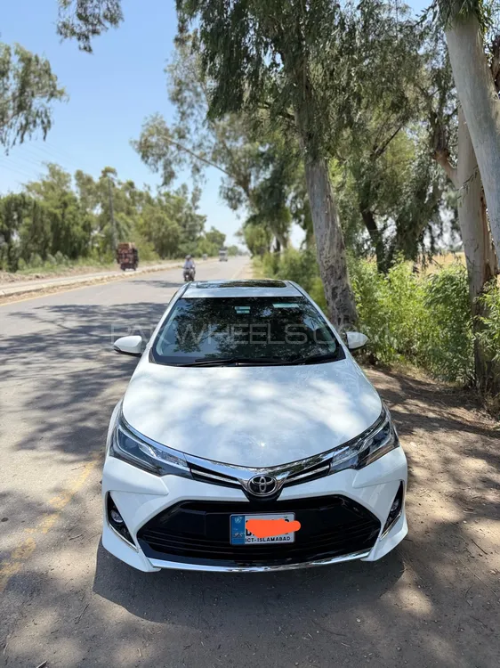Toyota Corolla 2025 for Sale in Islamabad Image-1