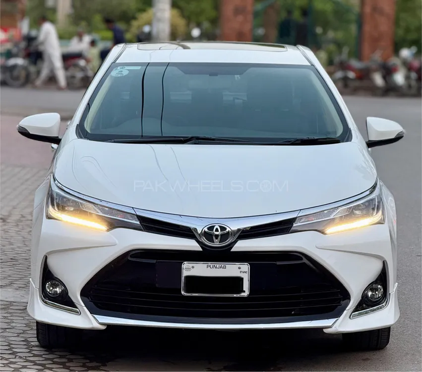 Toyota Corolla 2022 for Sale in Multan Image-1