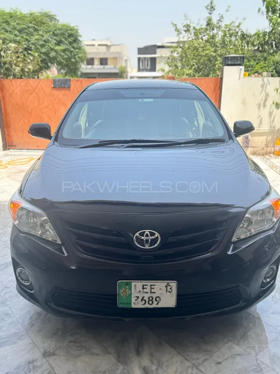 Toyota Corolla 2013 for Sale in Faisalabad Image-1