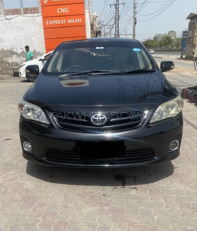 Toyota Corolla 2013 for Sale in Lahore Image-1