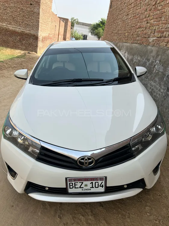 Toyota Corolla 2016 for Sale in Faqirwali Image-1