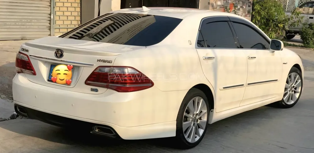 Toyota Crown 2010 for Sale in Rawalpindi Image-1