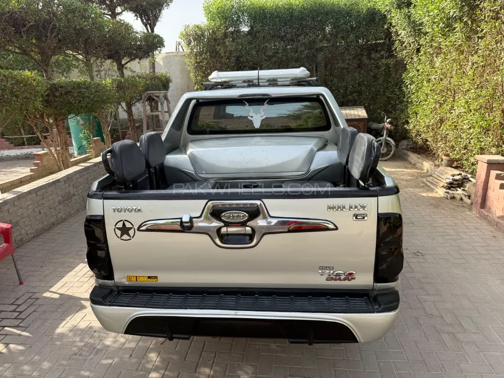 Toyota Hilux 2012 for Sale in Shikar pur Image-1