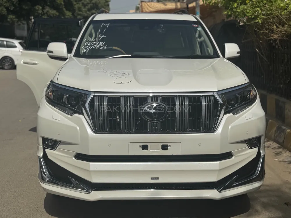 Toyota Prado 2022 for Sale in Karachi Image-1
