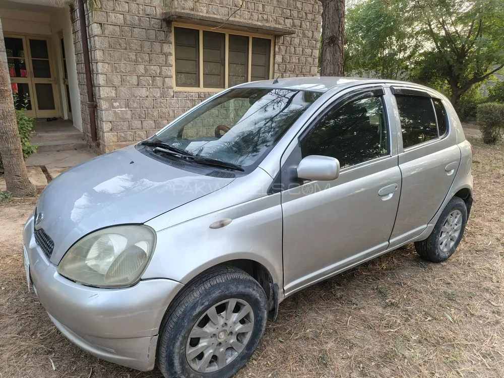 Toyota Vitz 2001 for Sale in Kohat Image-1