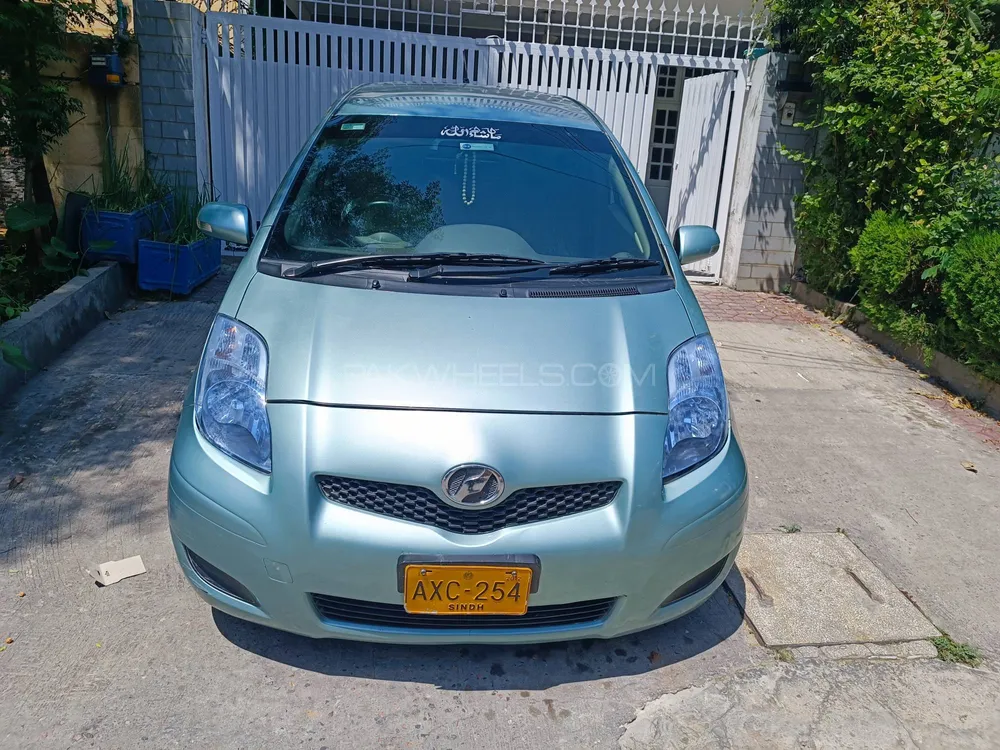 Toyota Vitz 2008 for Sale in Islamabad Image-1