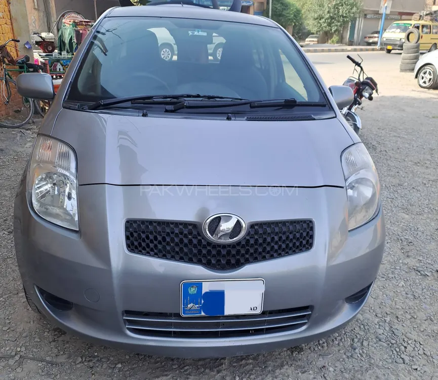 Toyota Vitz 2007 for Sale in Bannu Image-1