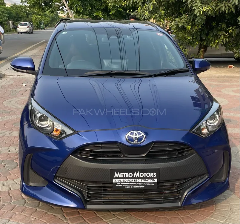 Toyota Yaris Hatchback 2022 for Sale in Lahore Image-1