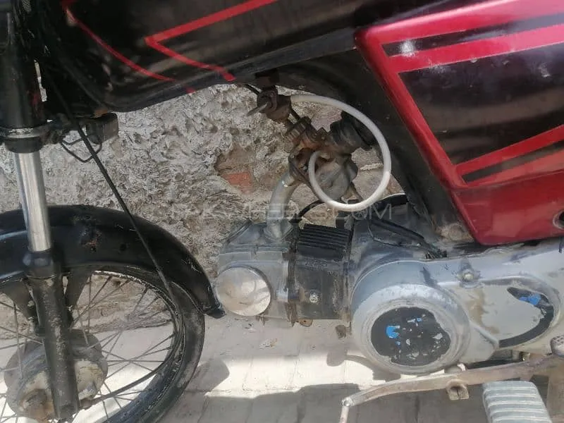 یونائیٹڈ US 70 2011 for Sale Image-1