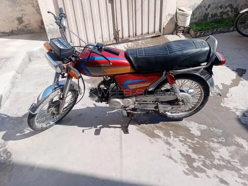 Crown CRLF 70 2016 for Sale Image-1