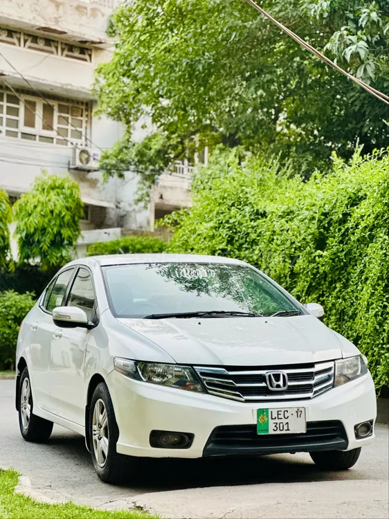 Honda City 2017 for Sale in Lahore Image-1