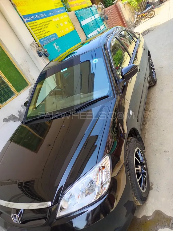 Honda Civic 2005 for Sale in Lahore Image-1