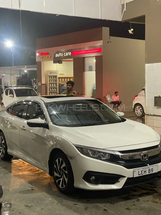 Honda Civic 2017 for Sale in Sahiwal Image-1