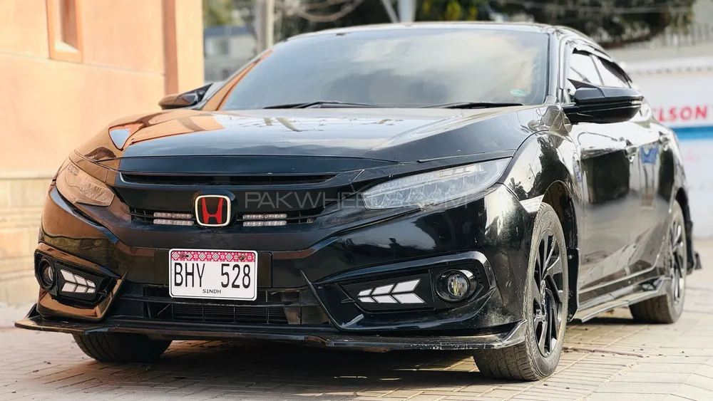 Honda Civic 2017 for Sale in Karachi Image-1