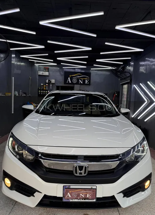 Honda Civic 2018 for Sale in Islamabad Image-1