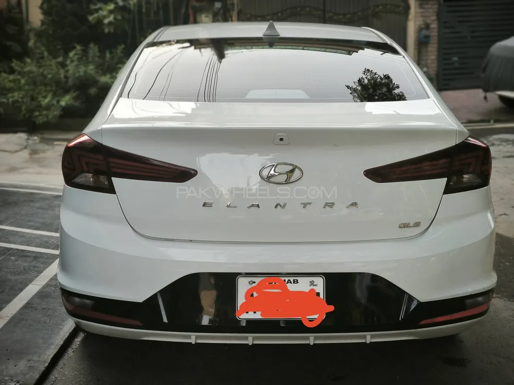 Hyundai Elantra 2024 for Sale in Lahore Image-1