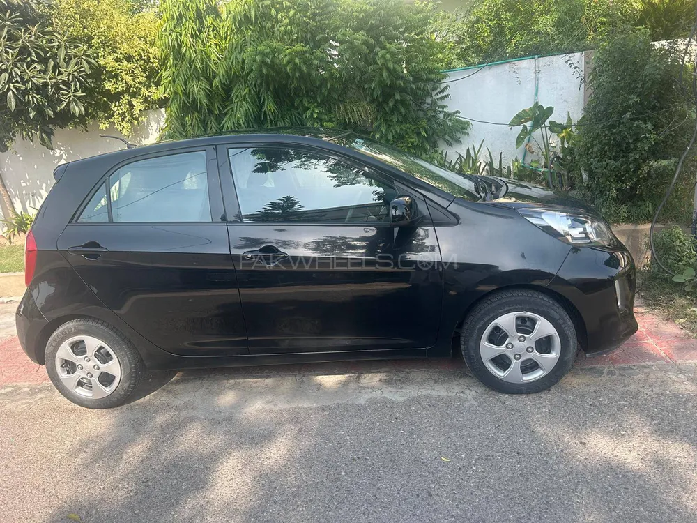 KIA Picanto 2022 for Sale in Lahore Image-1