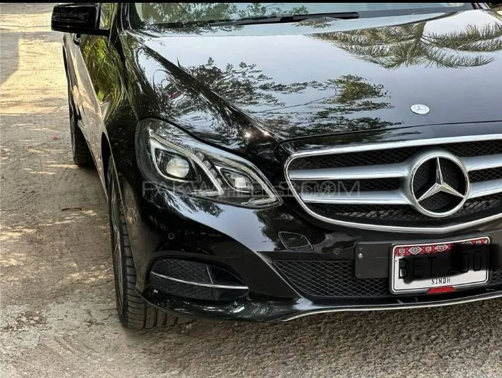 Mercedes Benz E Class 2016 for Sale in Karachi Image-1