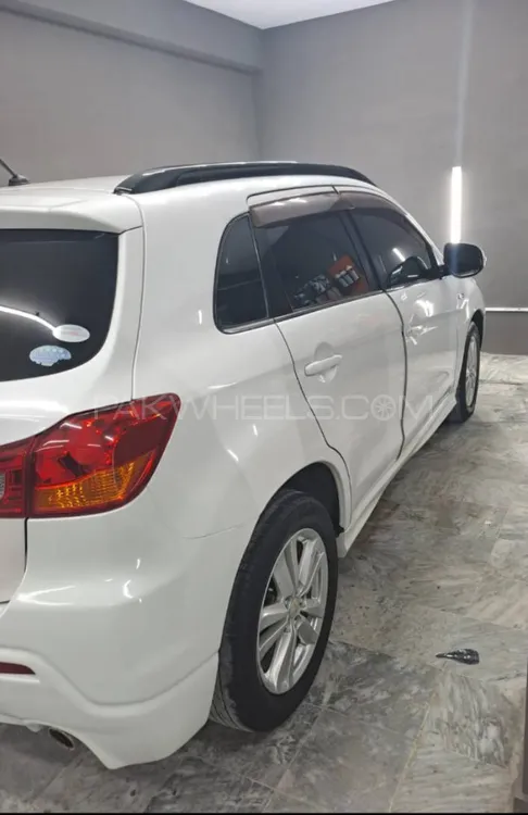 Mitsubishi Rvr 2012 for Sale in Lahore Image-1