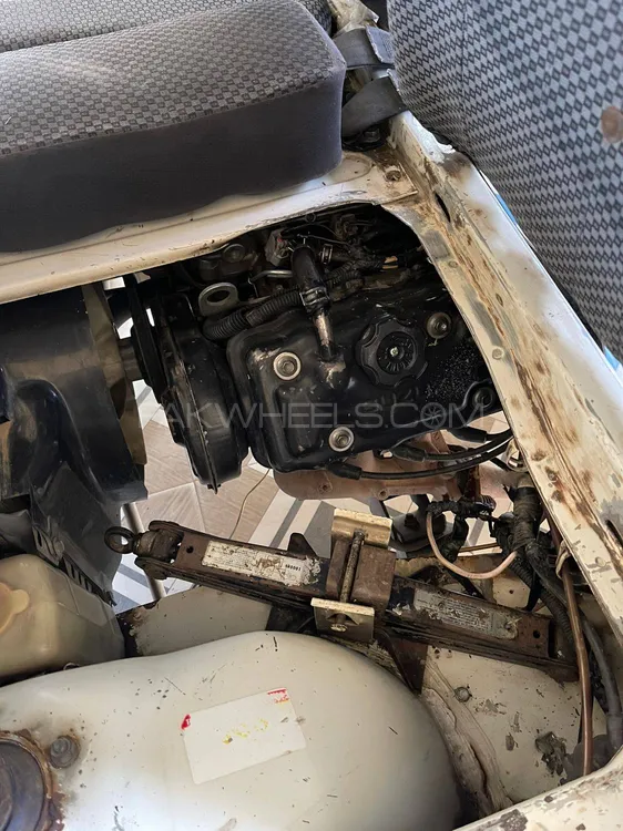 Suzuki Bolan 2015 for Sale in Lahore Image-1