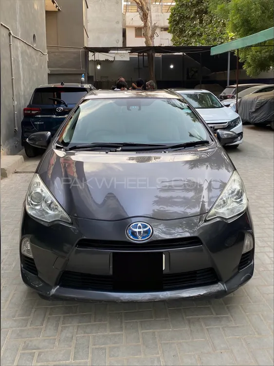 Toyota Aqua 2013 for Sale in Karachi Image-1