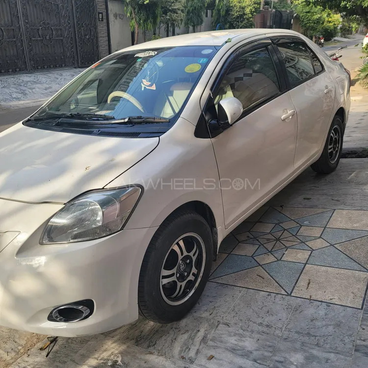 Toyota Belta 2012 for Sale in Lahore Image-1