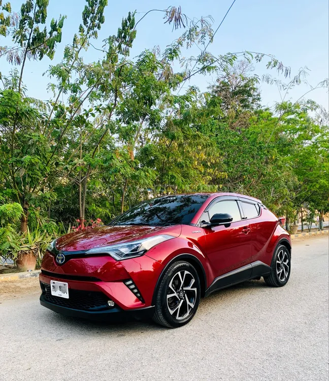 Toyota C-HR 2017 for Sale in Karachi Image-1