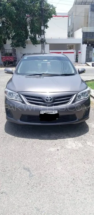 Toyota Corolla 2014 for Sale in Lahore Image-1
