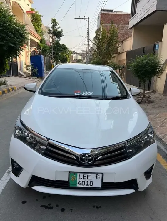 Toyota Corolla 2015 for Sale in Jaranwala Image-1