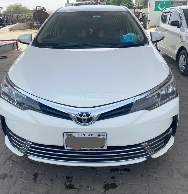Toyota Corolla 2020 for Sale in Lahore Image-1