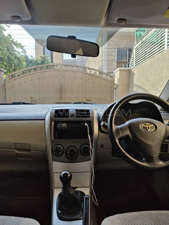 Toyota Corolla 2013 for Sale in Lahore Image-1