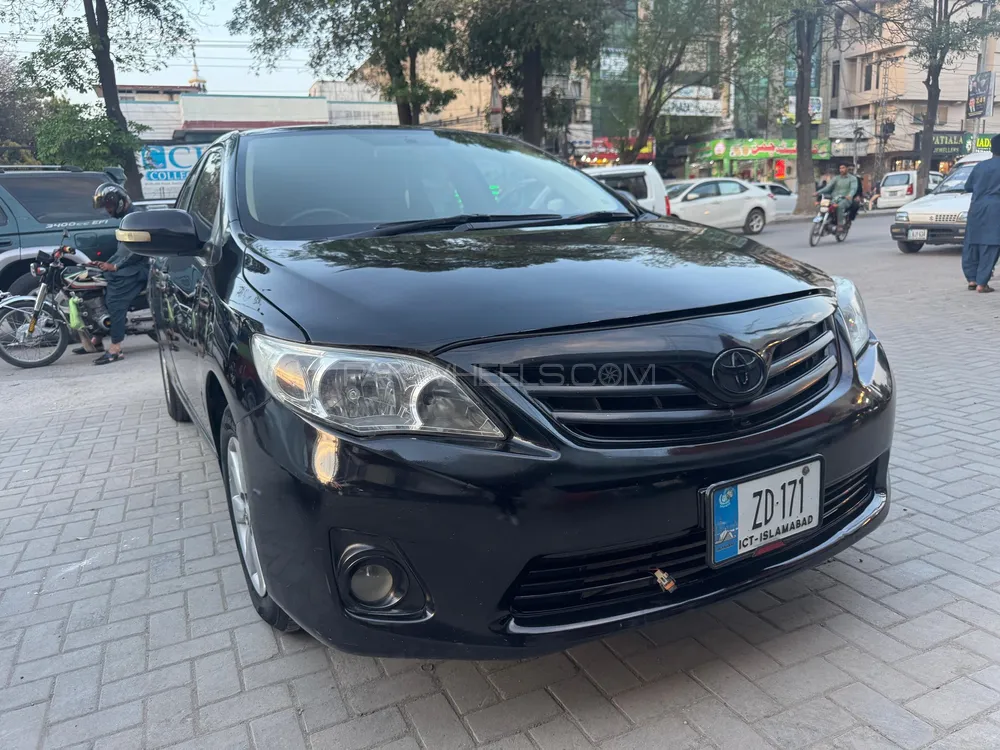 Toyota Corolla 2013 for Sale in Islamabad Image-1