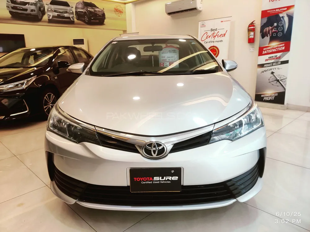 Toyota Corolla 2020 for Sale in Karachi Image-1