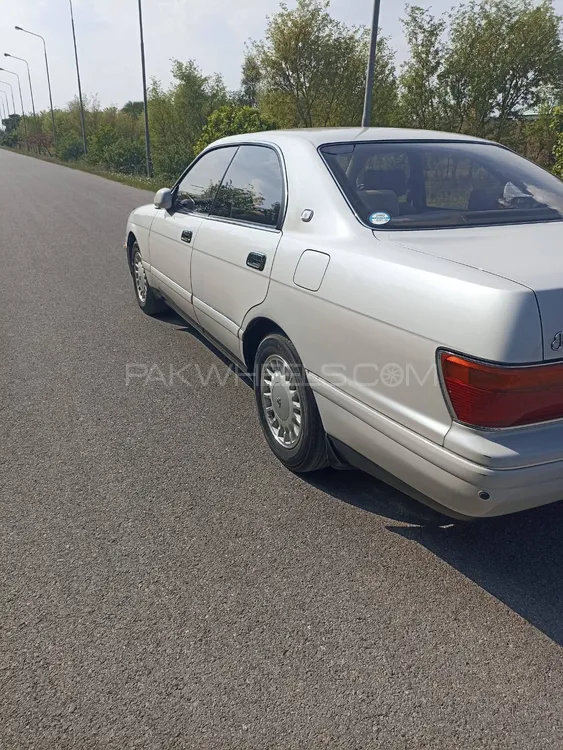 Toyota Crown 1993 for Sale in Islamabad Image-1
