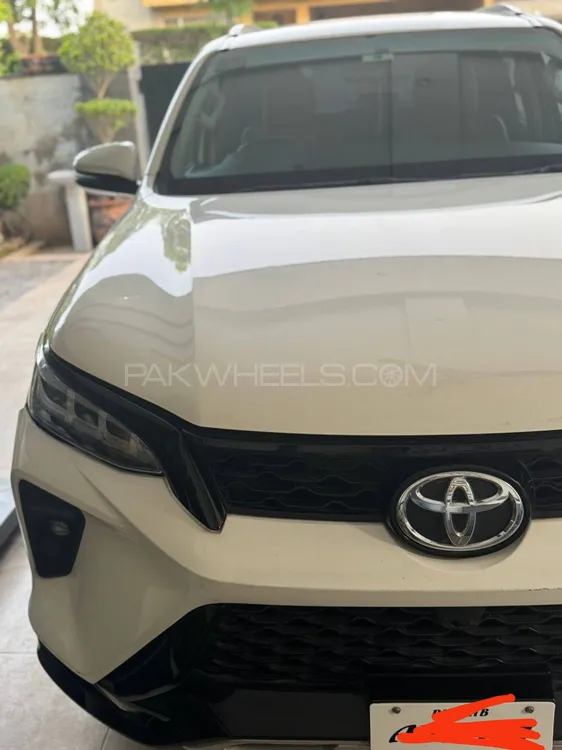 Toyota Fortuner 2021 for Sale in Lahore Image-1
