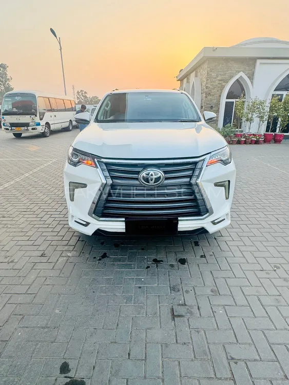 Toyota Fortuner 2019 for Sale in Sheikhupura Image-1