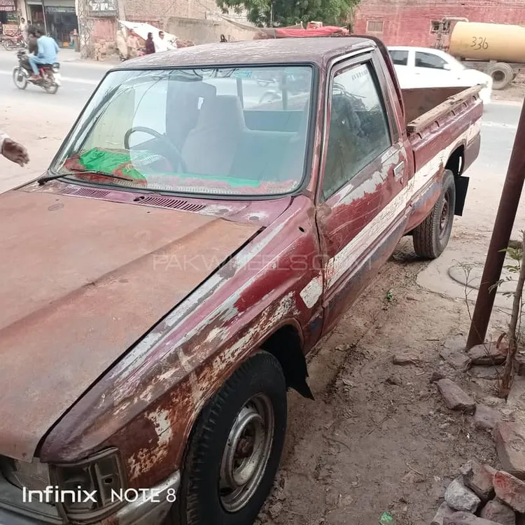Toyota Hilux 1987 for Sale in Rahim Yar Khan Image-1