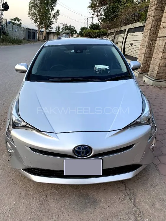 ٹویوٹا پریوس 2018 for Sale in اسلام آباد Image-1