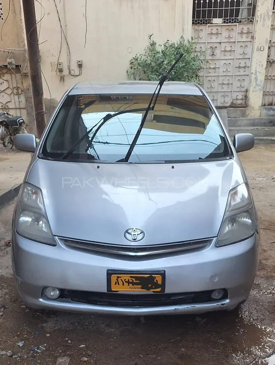 Toyota Prius 2008 for Sale in Karachi Image-1