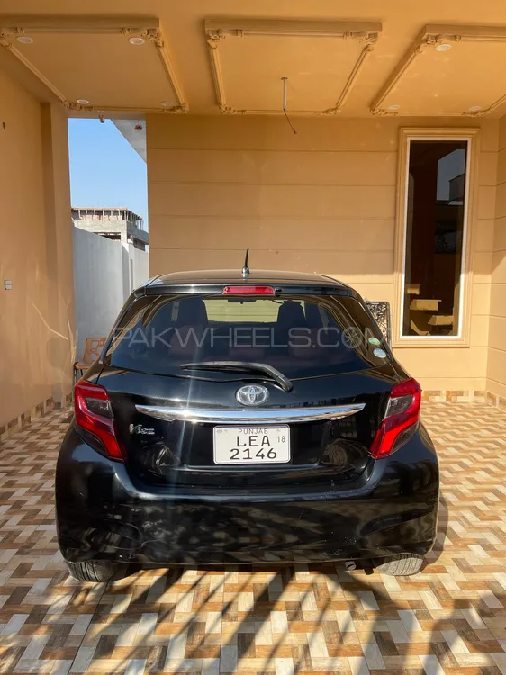 Toyota Vitz 2014 for Sale in Gujranwala Image-1