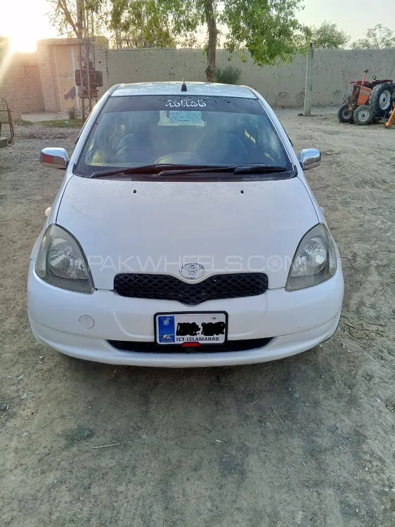 Toyota Vitz 2001 for Sale in Peshawar Image-1