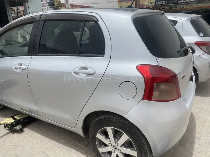 Toyota Vitz 2006 for Sale in Quetta Image-1