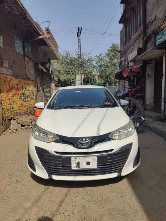 ٹویوٹا یارس سیڈان 2021 for Sale in لاہور Image-1