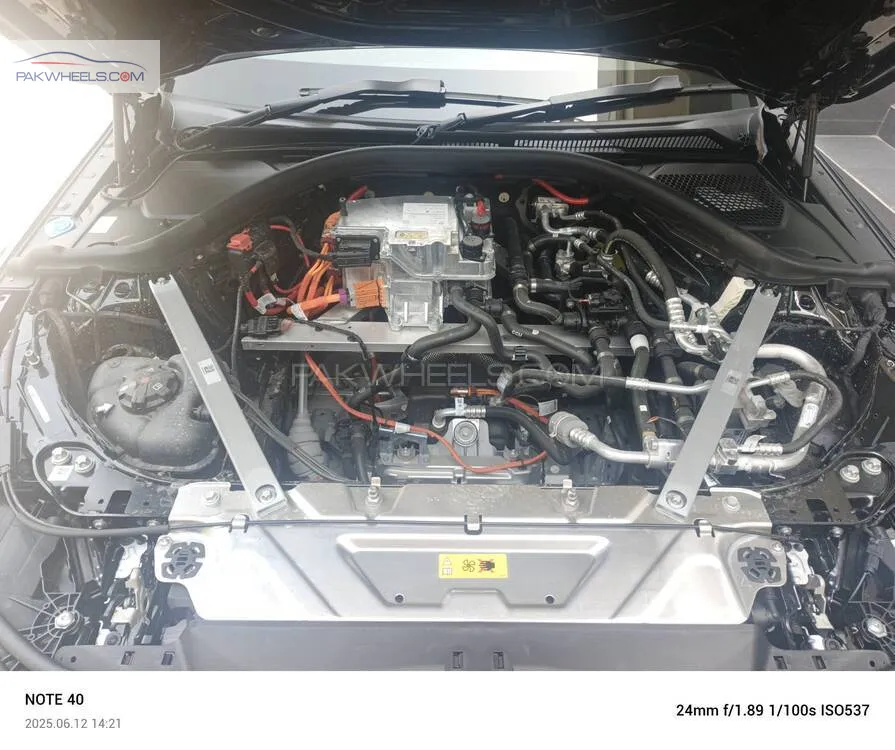 BMW i4 2025 for Sale in Faisalabad BMW i4 2025 for Sale in Faisalabad Image-8