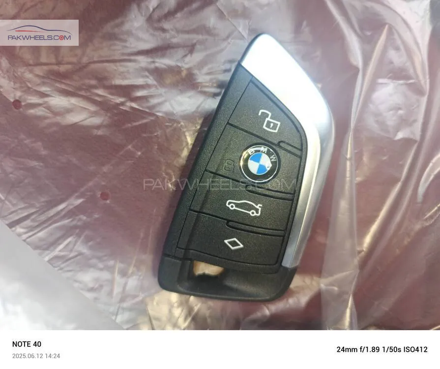 BMW i4 2025 for Sale in Faisalabad BMW i4 2025 for Sale in Faisalabad Image-12