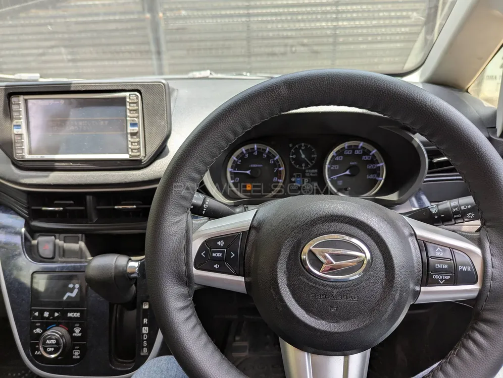 Daihatsu Move 2015 for Sale in Lahore Image-1