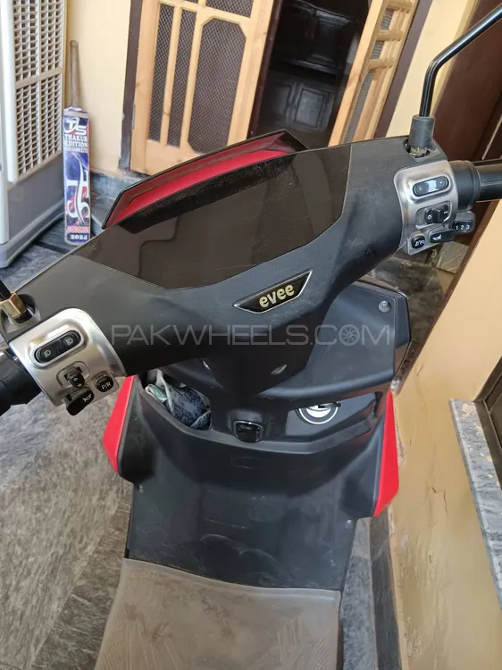 Evee S1 Pro 2025 for Sale Image-1